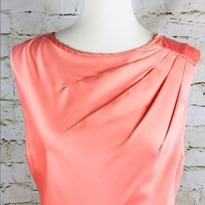 The Limited Sleeveless Silky Peach Top (Size M)